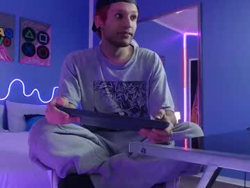 Whodatbo_Y Chaturbate stream image from August 15, 2025
