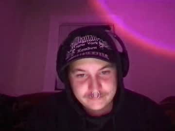 Dannyfeverr Chaturbate stream image from August 15, 2025
