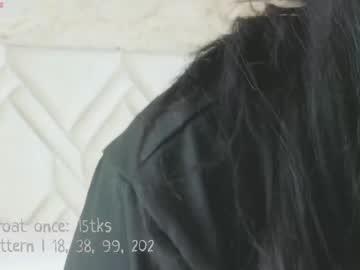 Liacox Chaturbate stream image from August 15, 2025