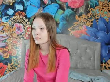 Luannepaciorek Chaturbate stream image from August 15, 2025