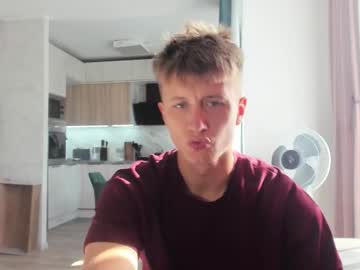 Happyboyforu18 Chaturbate stream image from August 15, 2025