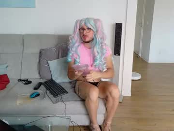 Gingerpink1911 Chaturbate stream image from August 15, 2025