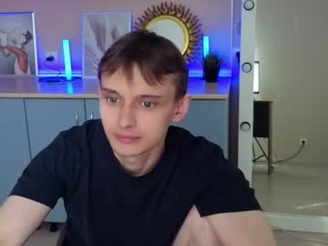 Vidzy45 Chaturbate stream image from August 15, 2025