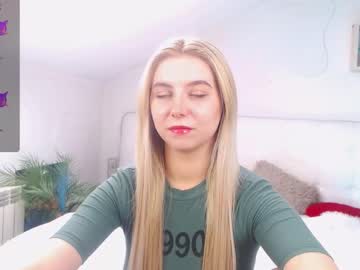 Ever_Anderson Chaturbate stream image from August 15, 2025