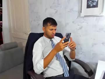 Hiddenoffice Chaturbate stream image from August 15, 2025