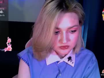 Nicolette_Green Chaturbate stream image from August 15, 2025