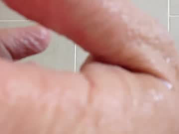 Truelength Chaturbate stream image from August 15, 2025