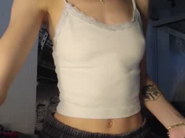 9west Chaturbate stream image from August 15, 2025