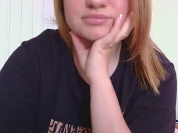 Juicycherry944 Chaturbate stream image from August 15, 2025
