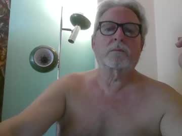 Karolusmagnu Chaturbate stream image from August 15, 2025