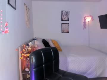 Destinnemil Chaturbate stream image from August 15, 2025