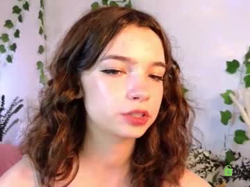 Evi_Brook Chaturbate stream image from August 15, 2025