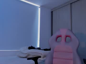 Vicky_Legal Chaturbate stream image from August 15, 2025