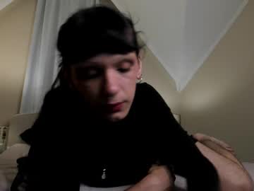 Crystal_Lyra Chaturbate stream image from August 15, 2025