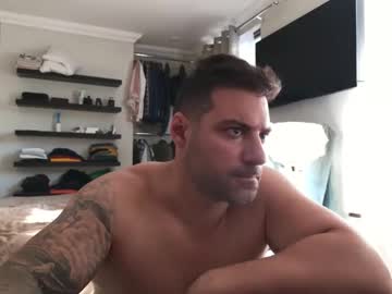 Ukcamshow Chaturbate stream image from August 15, 2025