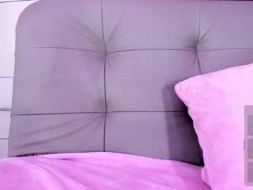 Candyy_Bella Chaturbate stream image from August 15, 2025