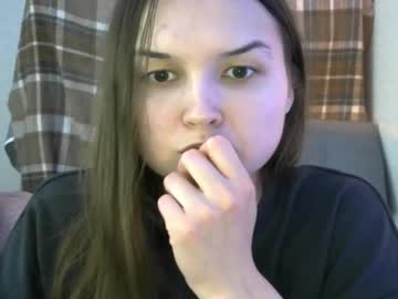 Sugarrbell Chaturbate stream image from August 15, 2025