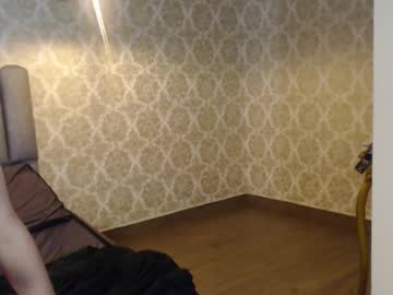 Julieta15_ Chaturbate stream image from August 15, 2025