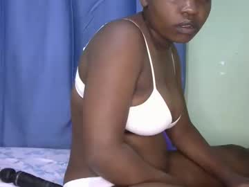 Sexybutty12 Chaturbate stream image from August 15, 2025