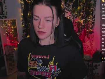 Raspberry__Girl Chaturbate stream image from August 15, 2025
