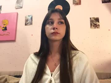 Merleneyafai Chaturbate stream image from August 15, 2025