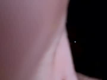 Mac402992 Chaturbate stream image from August 15, 2025