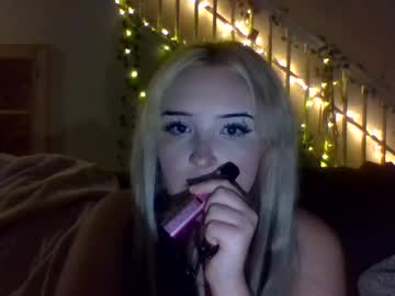 Marcygoth Chaturbate stream image from August 16, 2025