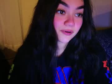 Annatigarr Chaturbate stream image from August 16, 2025