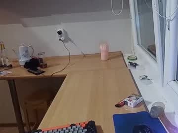 Adam180896 Chaturbate stream image from August 16, 2025