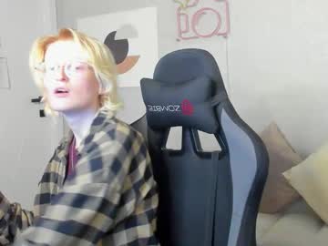 Elizabeth_Harpper Chaturbate stream image from August 16, 2025