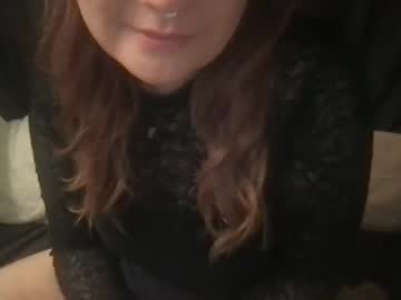 Bellexo2001 Chaturbate stream image from August 16, 2025