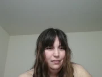 Bigtittywitch90 Chaturbate stream image from August 16, 2025