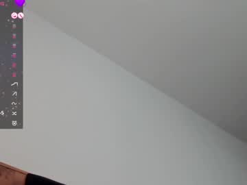 Juicekatee Chaturbate stream image from August 16, 2025