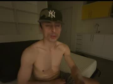 Lostpuppyboy Chaturbate stream image from August 16, 2025