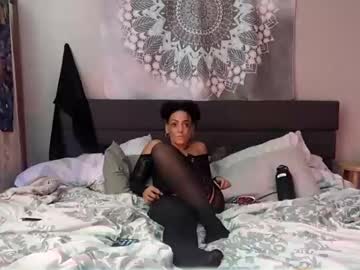 Pawgtattmilf Chaturbate stream image from August 16, 2025