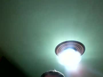 Roberbabo Chaturbate stream image from August 16, 2025