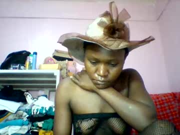 Cutezola Chaturbate stream image from August 16, 2025