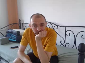 Handsomernguy Chaturbate stream image from August 16, 2025