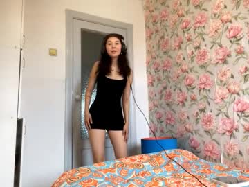 Thedadouse Chaturbate stream image from August 16, 2025