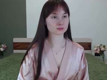 Bellamirage Chaturbate stream image from August 16, 2025