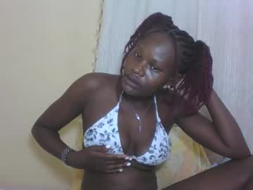 Darberry21 Chaturbate stream image from August 16, 2025