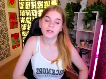 Remilia_Gin Chaturbate stream image from August 16, 2025