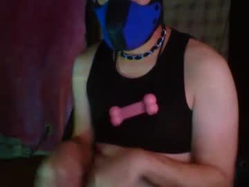 Pupbenny Chaturbate stream image from August 16, 2025