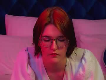 Agnesemrald Chaturbate stream image from August 16, 2025