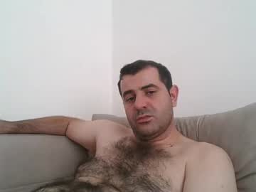 Handsome031 Chaturbate stream image from August 16, 2025