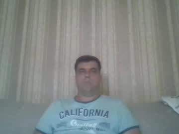Rusqadisx Chaturbate stream image from August 16, 2025