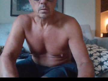 Smoothdad493288 Chaturbate stream image from August 16, 2025