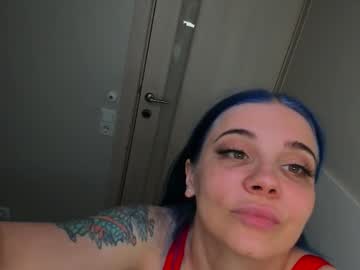 Juliabeautiful Chaturbate stream image from August 16, 2025