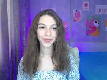 Softwine Chaturbate stream image from August 16, 2025