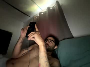 Webthrow Chaturbate stream image from August 16, 2025